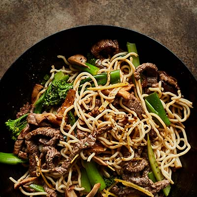 beef-and-broccoli-noodles